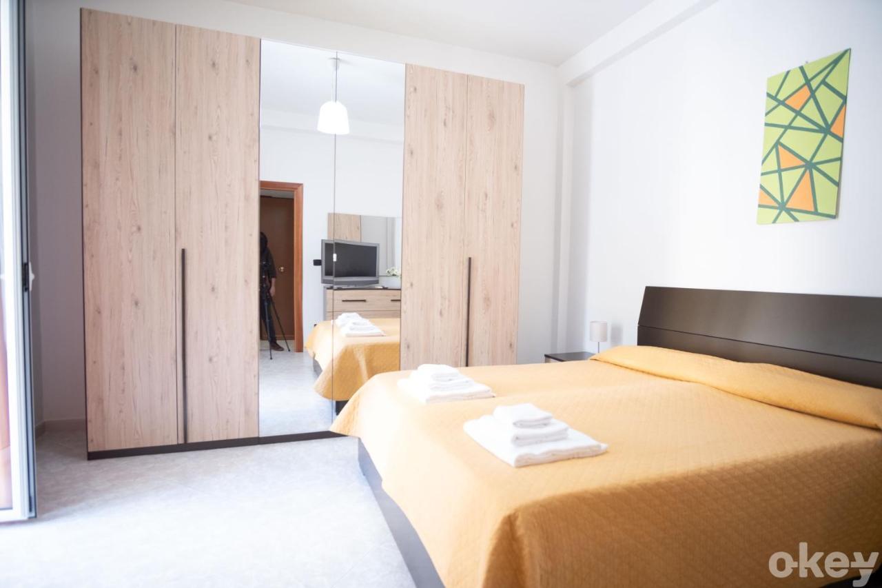 Cozy Apartments De Gasperi Bari Zewnętrze zdjęcie